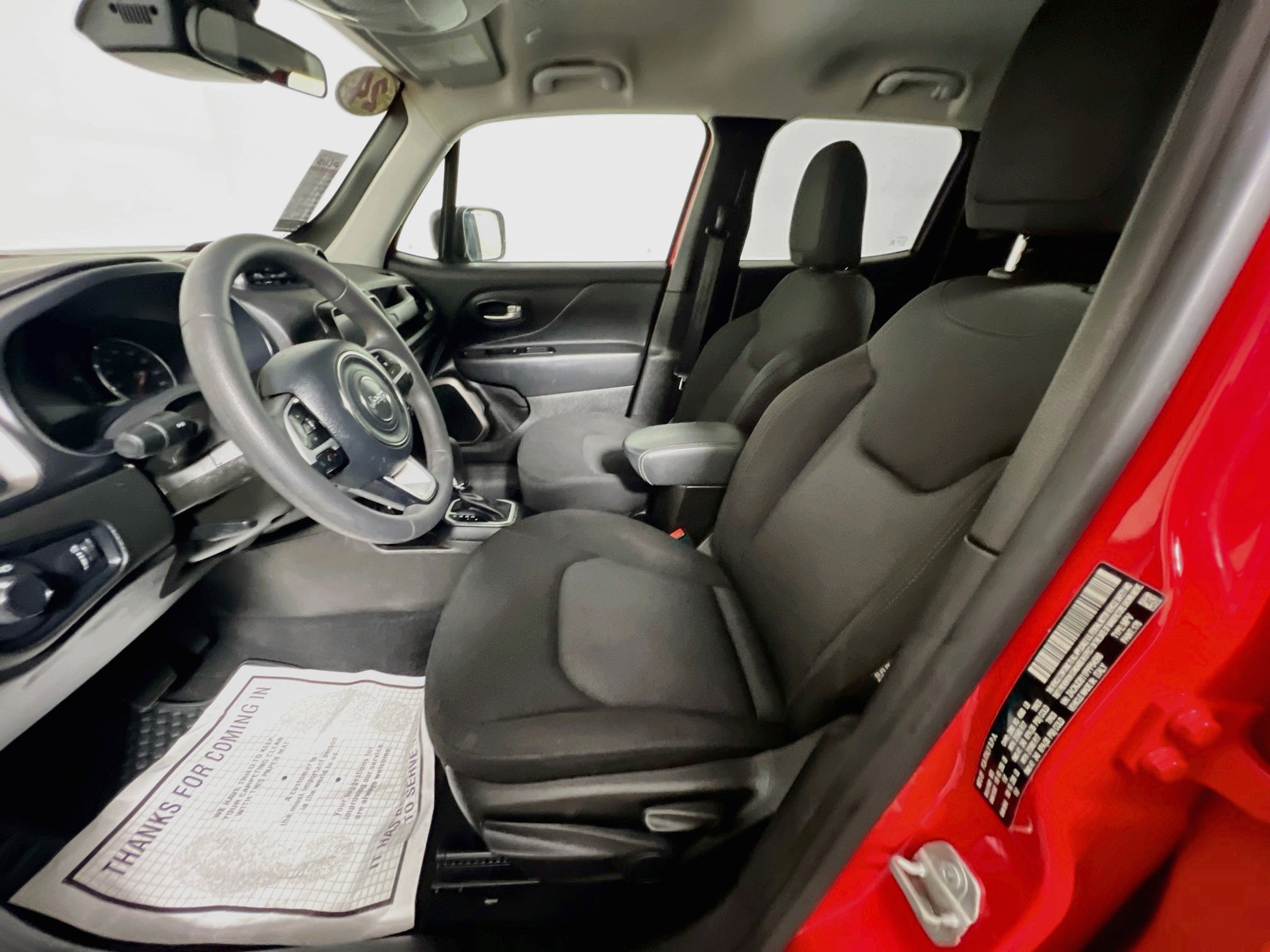 Used 2023 Jeep Renegade Latitude AWD/4WD image 14