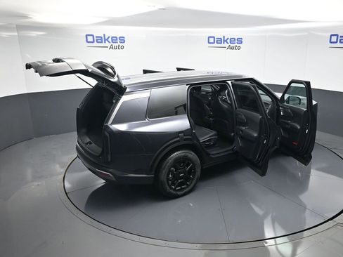 New 2027 Kia Telluride LX FWD image 59