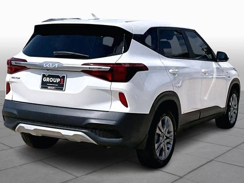 Used 2023 Kia Seltos LX image 12