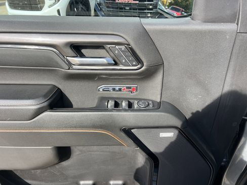 Used 2023 GMC Sierra 1500 AT4 w/ AT4 Premium Package image 15