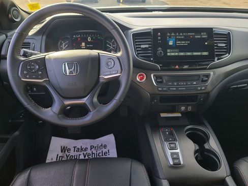 Used 2023 Honda Passport TrailSport image 15