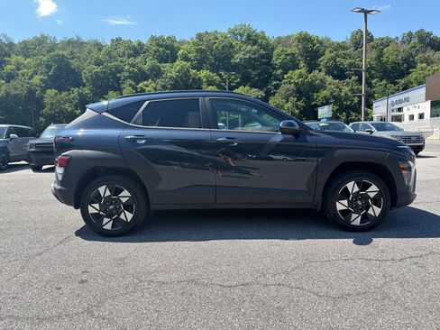 Certified 2024 Hyundai Kona SEL w/ Convenience Package AWD/4WD image 8