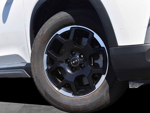 Certified 2025 Honda Pilot EX-L image 3