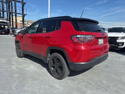 Used 2020 Jeep Compass Latitude image 6