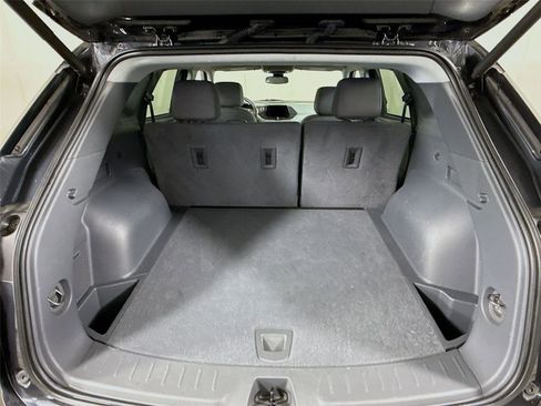 Used 2022 Chevrolet Blazer LT image 18