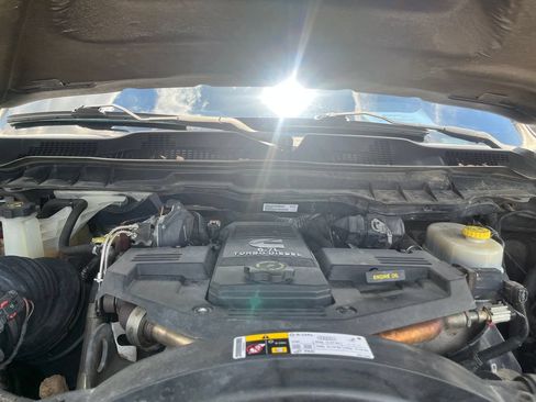 Used 2014 RAM 2500 Laramie w/ Cold Weather Group AWD/4WD image 20