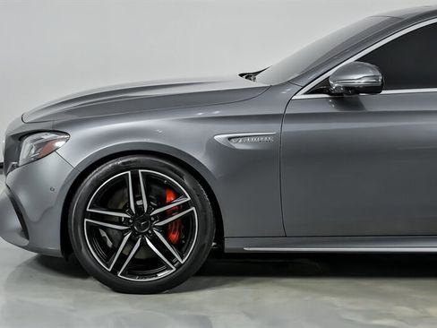 Used 2019 Mercedes-Benz E 63 AMG S image 6