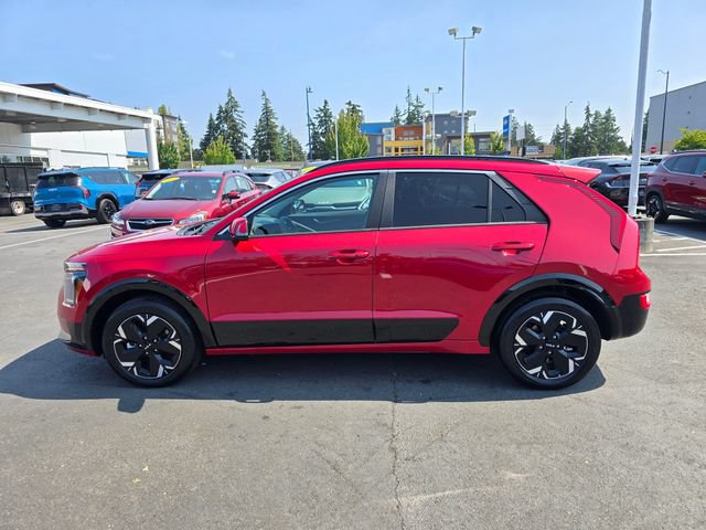 Certified 2025 Kia Niro Wind w/ Wind Preserve Package FWD image 2