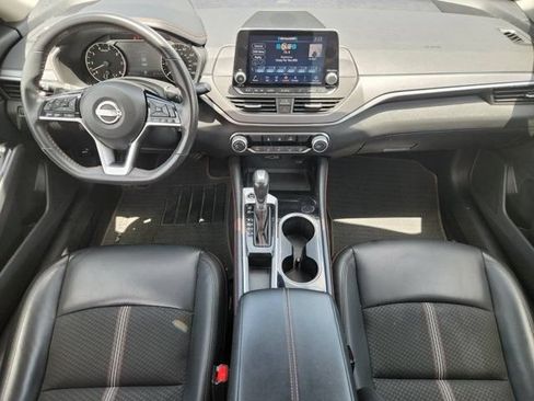 Used 2025 Nissan Altima 2.5 SR FWD image 26