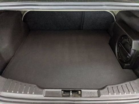 Used 2017 Ford Focus Titanium FWD image 17
