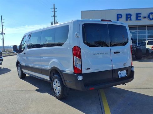 Used 2023 Ford Transit 350 XLT image 4