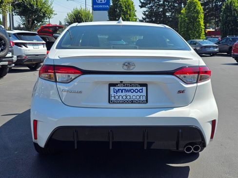 Used 2023 Toyota Corolla SE FWD image 14