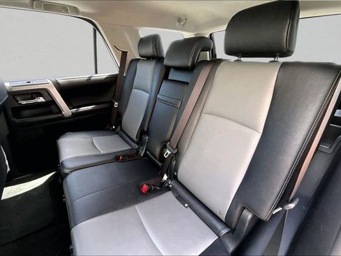 Used 2019 Toyota 4Runner SR5 Premium AWD/4WD image 22