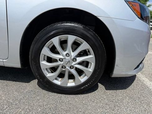 Used 2017 Nissan Sentra S w/ S Style Package FWD image 11