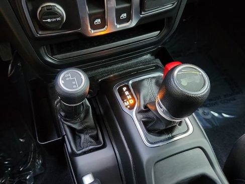 Used 2023 Jeep Wrangler Sport AWD/4WD image 40