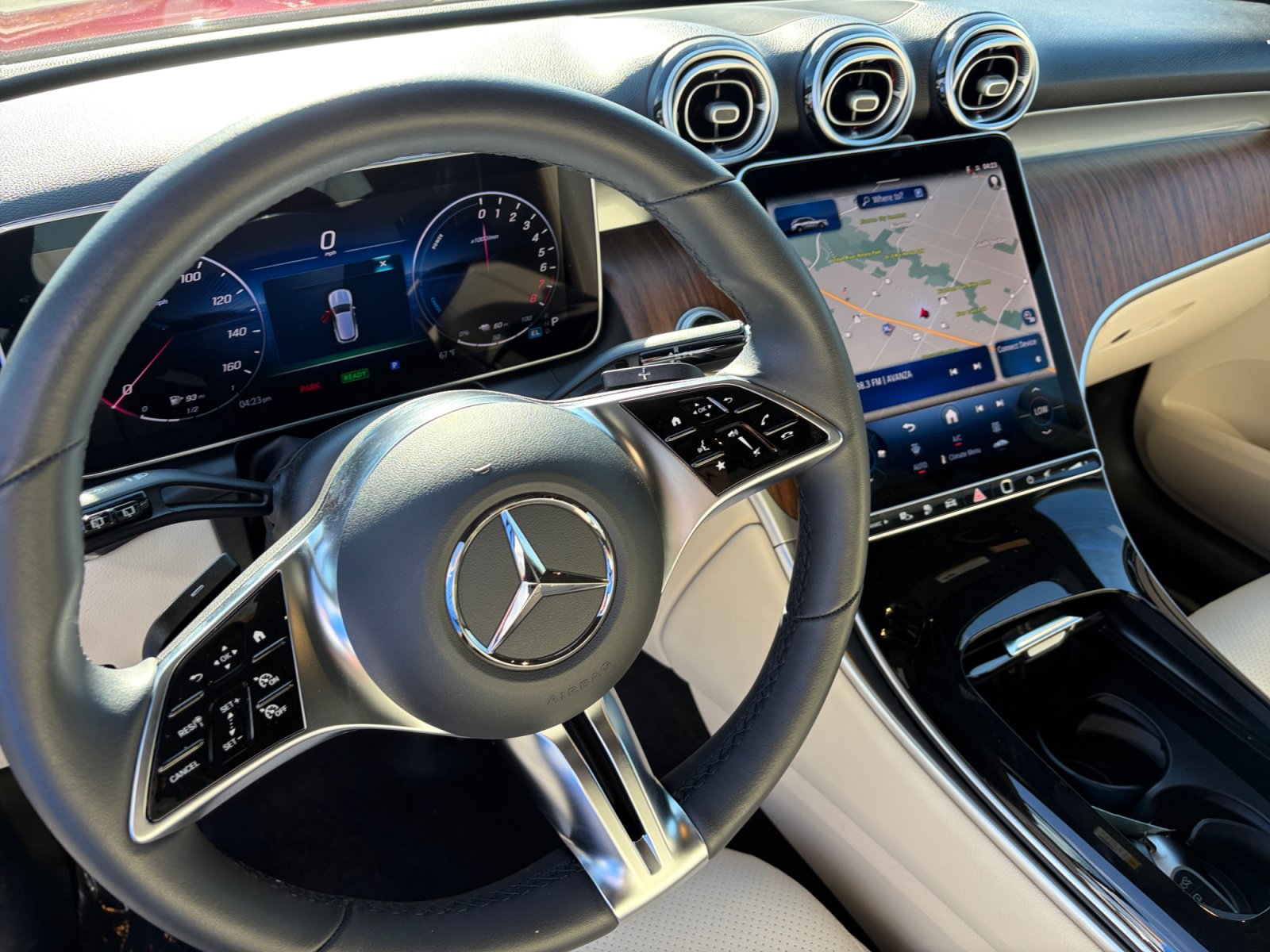 Certified 2026 Mercedes-Benz GLC 350e 4MATIC image 9