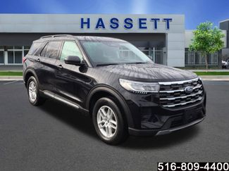 Used 2025 Ford Explorer Active video 1