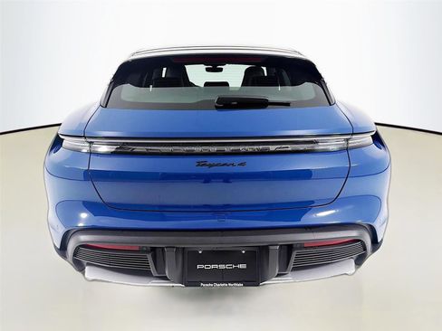 New 2025 Porsche Taycan 4 Cross Turismo AWD/4WD image 19