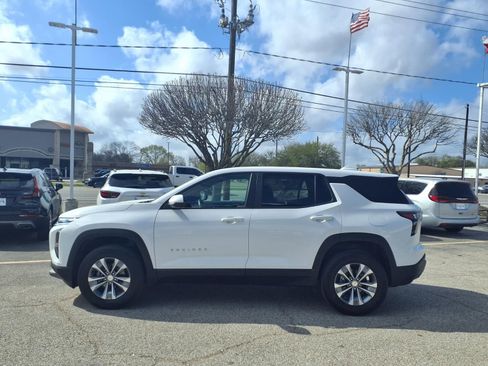 Used 2025 Chevrolet Equinox LT image 24