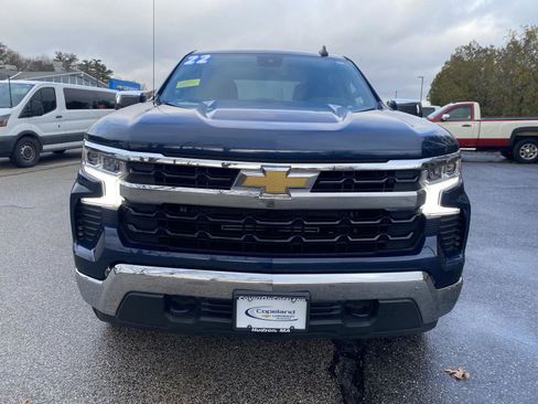 Used 2022 Chevrolet Silverado 1500 LT image 2