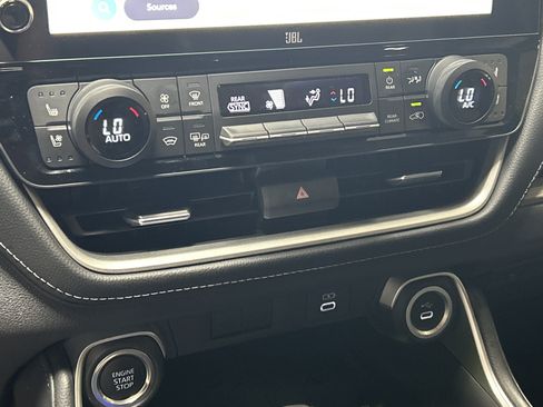 Certified 2026 Toyota Grand Highlander AWD image 24