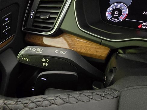 Used 2022 Audi Q5 2.0T Premium Plus w/ Premium Plus Package image 21