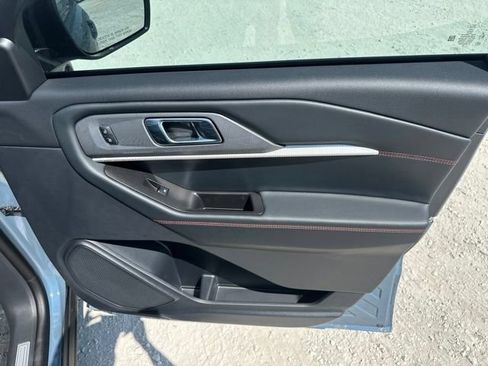 New 2026 Ford Explorer ST-Line AWD/4WD image 14