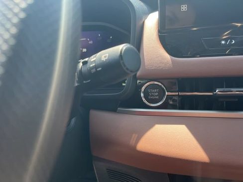 Used 2025 Mitsubishi Outlander SEL FWD image 21