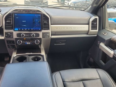 Used 2022 Ford F350 Lariat w/ Chrome Package AWD/4WD image 21