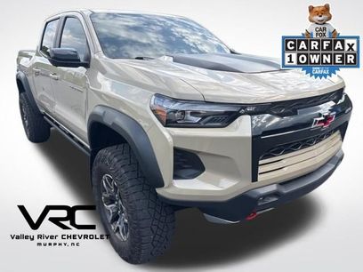 Used 2024 Chevrolet Colorado ZR2 w/ Technology Package