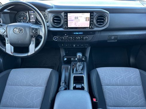 Certified 2022 Toyota Tacoma TRD Off-Road w/ Technology Package image 13