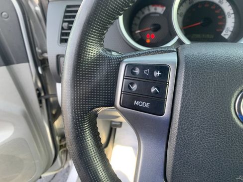 Used 2013 Toyota Tacoma 4x4 Access Cab V6 w/ SR5 Pkg image 27