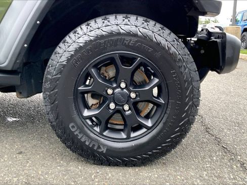 Certified 2022 Jeep Wrangler Unlimited Sport AWD/4WD image 9