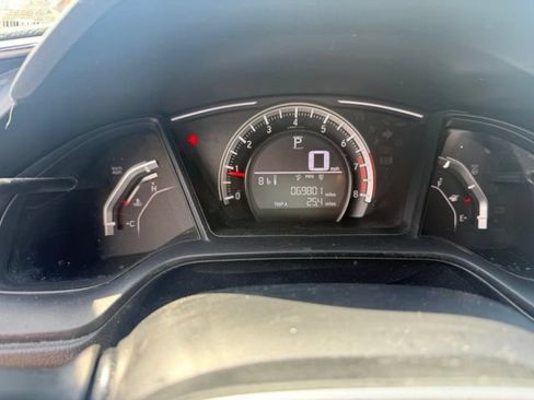 Used 2017 Honda Civic LX image 3