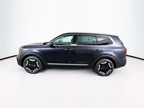 New 2025 Kia Telluride S image 8
