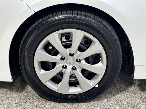 Used 2024 Toyota Corolla LE FWD image 24