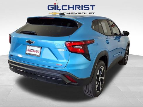 New 2026 Chevrolet Trax RS w/ Sunroof Package image 4
