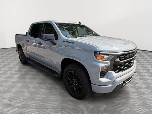 Used 2024 Chevrolet Silverado 1500 Custom w/ Turbomax Blackout Package RWD image 8