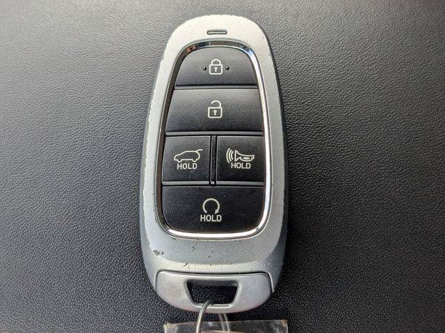Certified 2023 Hyundai Santa Fe SEL FWD image 9