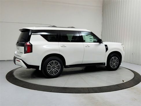 New 2026 Nissan Armada Platinum image 7