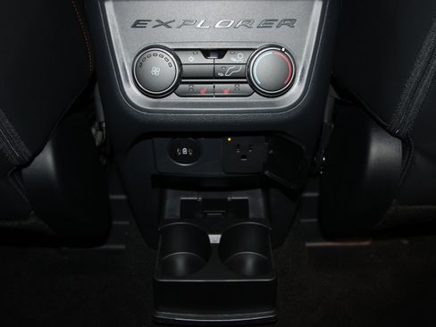 New 2026 Ford Explorer Tremor w/ Tremor Convenience Package image 24