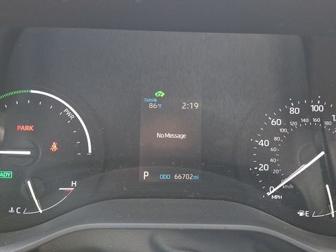Used 2021 Toyota Sienna XLE AWD/4WD image 21