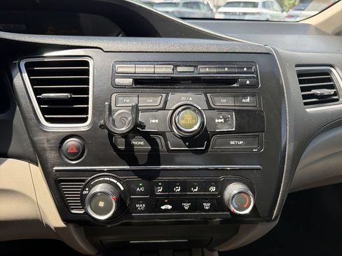 Used 2013 Honda Civic LX image 33
