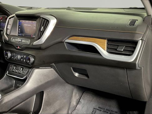 Used 2020 GMC Terrain SLE w/ Driver Convenience Package AWD/4WD image 25