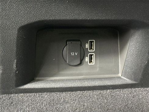 Used 2019 Volkswagen Atlas SE w/ Towing Package image 37