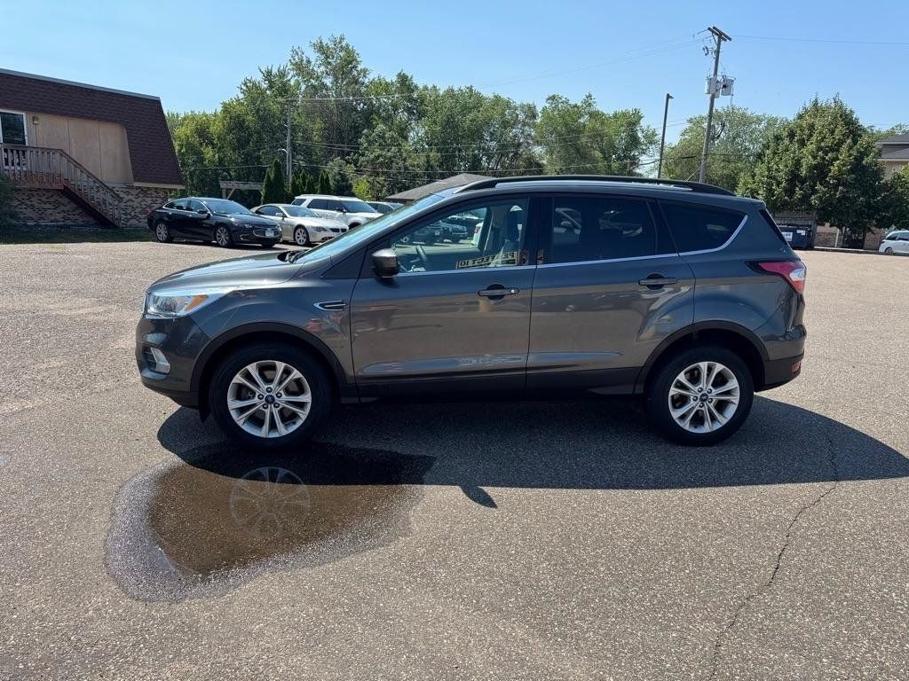 Used 2018 Ford Escape SE AWD/4WD image 9