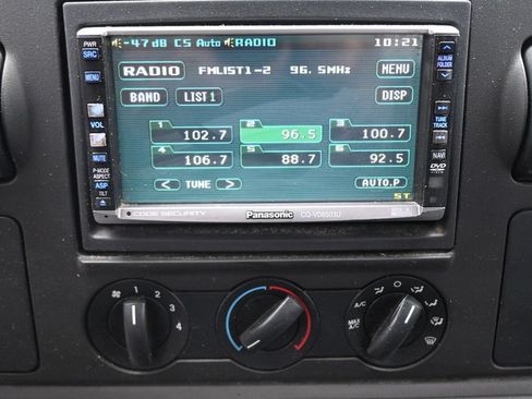 Used 2006 Ford F350 XLT AWD/4WD image 16