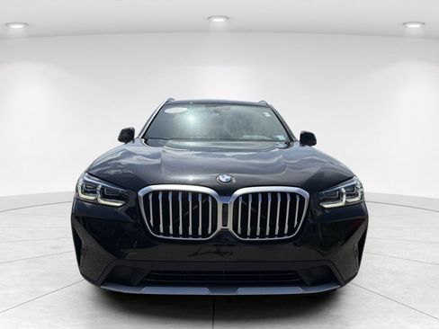Used 2024 BMW X3 sDrive30i w/ Premium Package w/ZPA RWD image 2