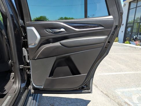 Used 2023 Cadillac Escalade V AWD/4WD image 40