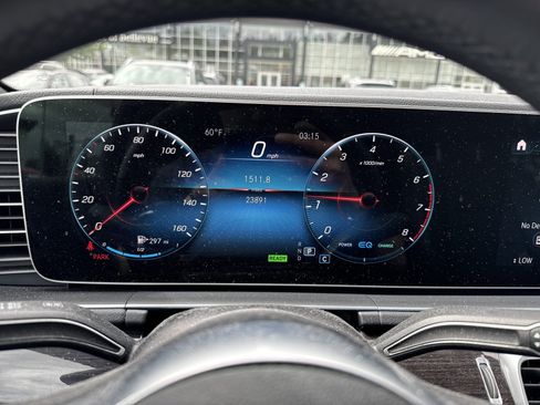 Certified 2022 Mercedes-Benz GLS 450 4MATIC image 16